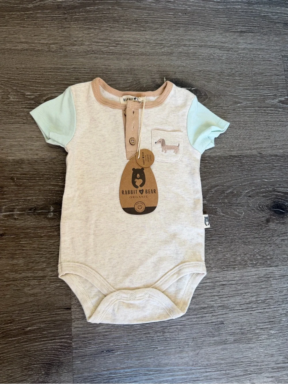 Rabbit & Bear Organic Cotton Baby Bodysuit - Cream with Mint Pocket Accent